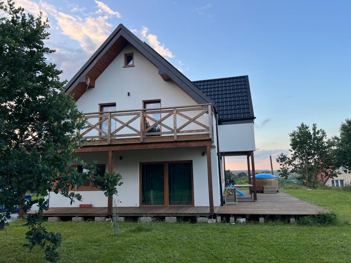 Villa Dom W Chmielnie Na Wzgorzu Chmielno Exterior foto
